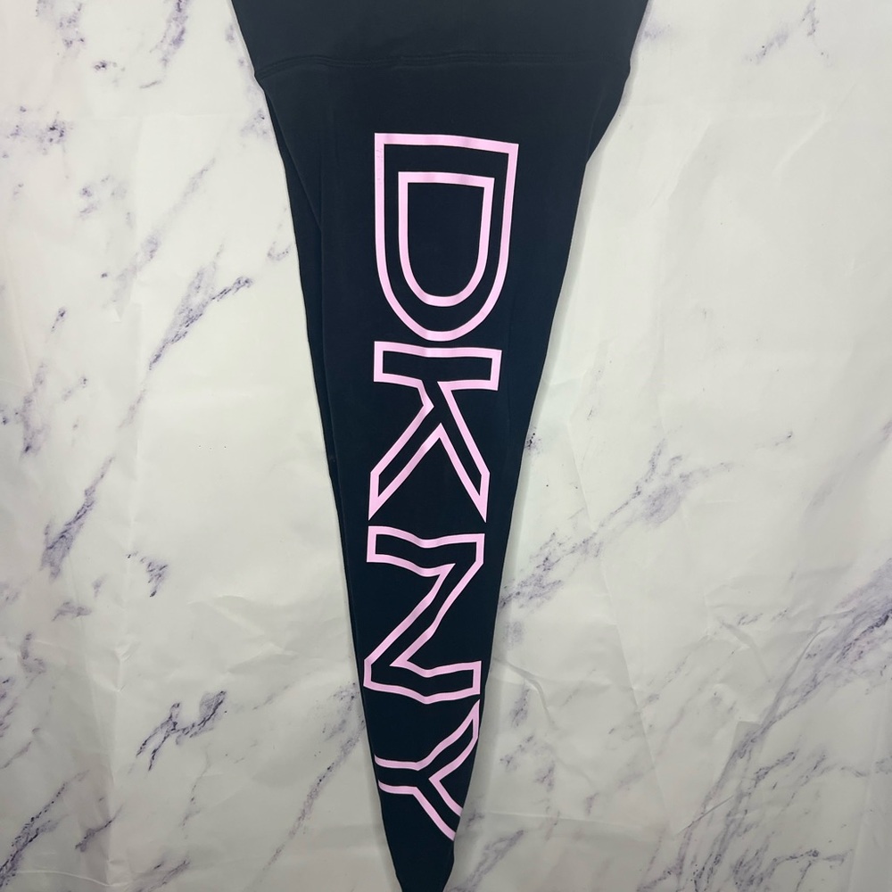 DKNY Logo Capri Black Leggings Sz S - Picture 2 of 4